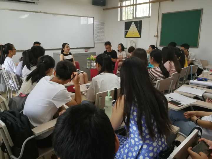 【协同育人·导师篇】“我为经济狂”,导师活动不停歇