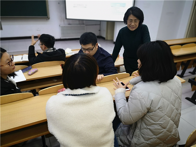 薪火传承，助力青年教师成长——远景学院“项目式学习（Project-based Learning）在课堂教学中的运用”的专题讲座