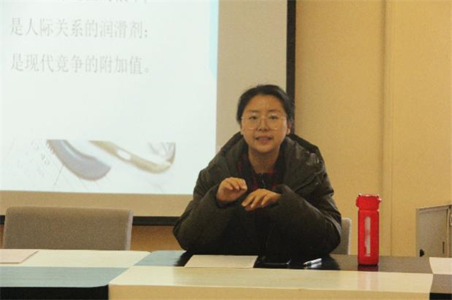 【情景模拟·融合篇】礼仪知识拍了拍你,原来职场中有这么多门道!