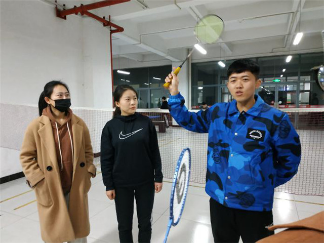 【活力绽放·导师篇】羽扇纶巾 谁“羽”争锋——记“我运动,我快乐!”系列导师活动(一)