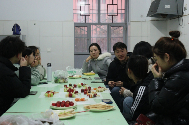 【书院直击·导师篇】师生携手浇筑五彩之果,学长助力畅谈成长之梯