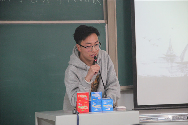 【协同育人·团队篇】践行晋商精神 探寻经管之路——远景学院跨经济学与管理学跨学科团队实践教学暨学习成果汇报评比成功举办