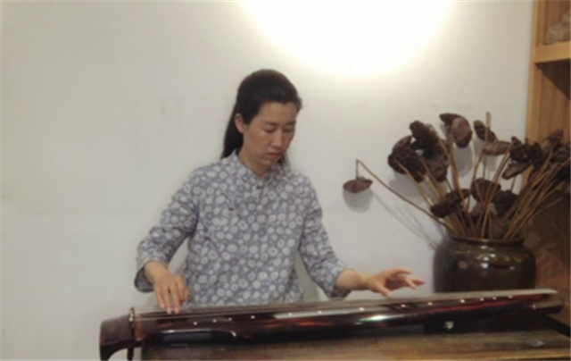【完满演绎·课堂篇】博雅·传统文化系列(一)——奏古琴,品茶茗,感悟人生“弦外之音”