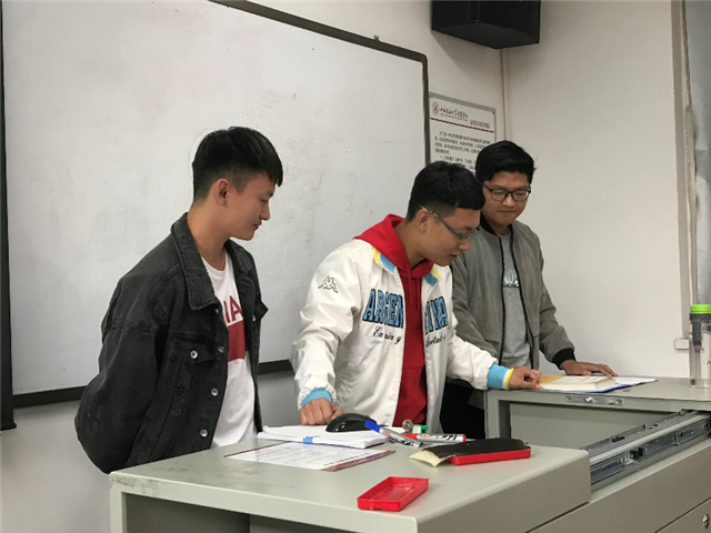 【完满演绎·课堂篇】远景学院实践报告课(七)宏观经济学之平遥故事