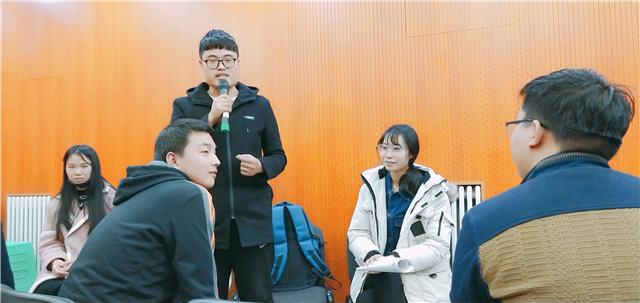 【世界哲学日·哲谭篇】“你好,卡尔·马克思!”——跨时空、跨学科与思想家对话