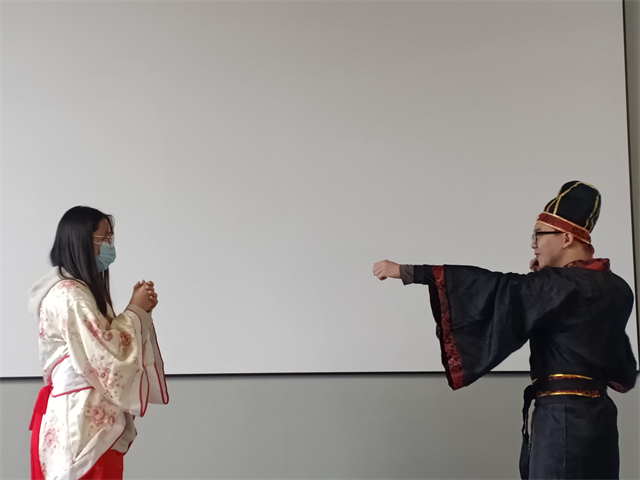 【完满演绎·课堂篇】国风浩荡,在礼仪课堂寻一场千年浪漫——记远景学院跨学科双师教学实践