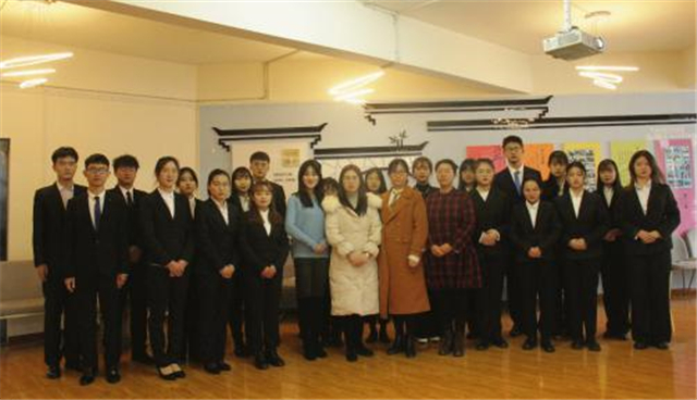 【情景模拟·融合篇】礼仪知识拍了拍你,原来职场中有这么多门道!