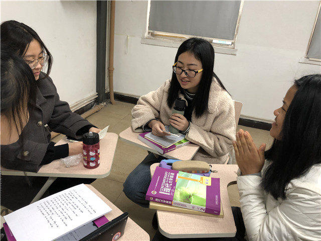 【完满演绎·课堂篇】又是一个新学年,你为什么来这里?——《综合英语》课堂基于迎新情景的角色扮演活动