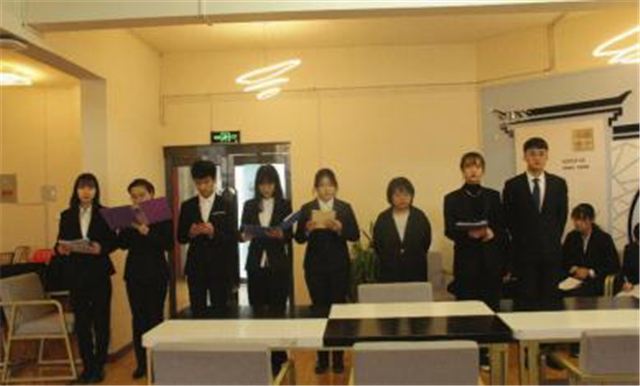 【情景模拟·融合篇】礼仪知识拍了拍你,原来职场中有这么多门道!