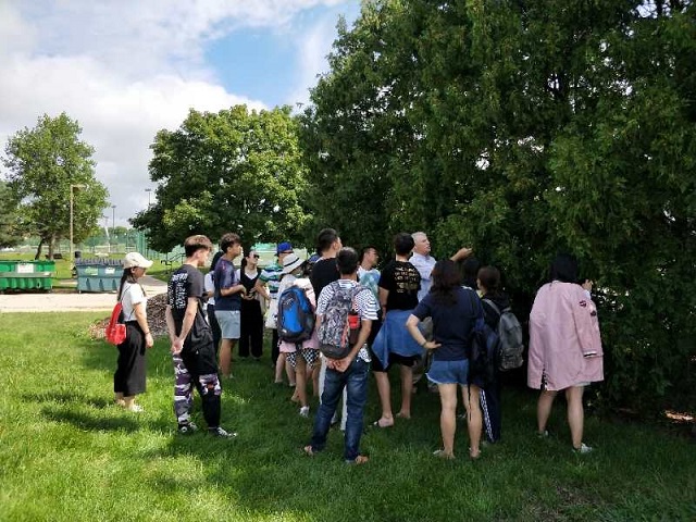 【远景学院NIU荣誉生项目专题报道九】走进原生花园,体悟农耕文化