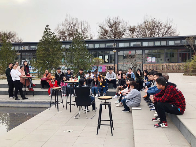 【协同育人·接待日】携明灯前行,探成才之路——经济与管理学院副院长赵欣教授、国贸教研室主任张帆莅临远景学院