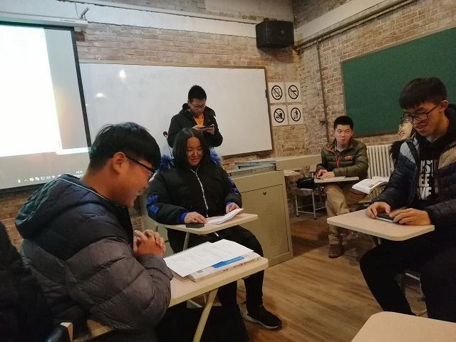 【完满演绎·课堂篇】大自然之“音”,请君为我倾耳听——记远景1801.1802英语课堂活动