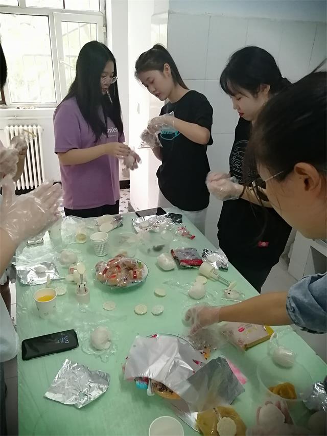 【书院直击·导师篇】寻味中秋:冰皮月饼DIY艺术沙龙