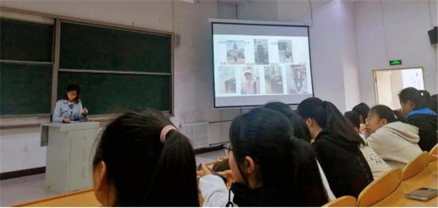 远景学院2020级新生见面会暨荣誉生入学教育顺利举行